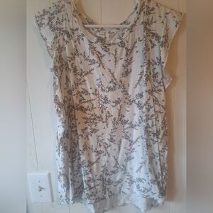 Maurices 2x Cap-Sleeve Shirt
